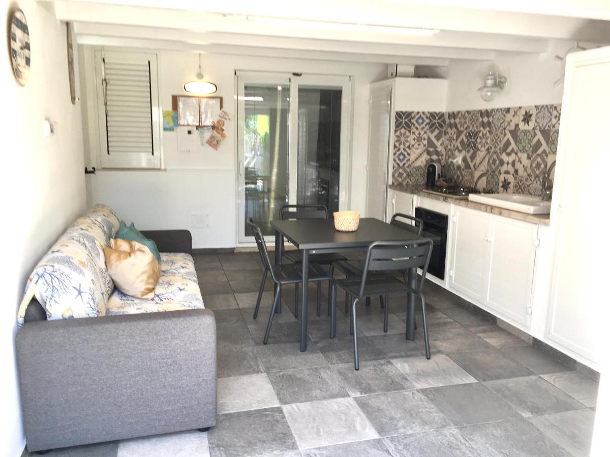 Appartement Flori à Reitani Extérieur photo