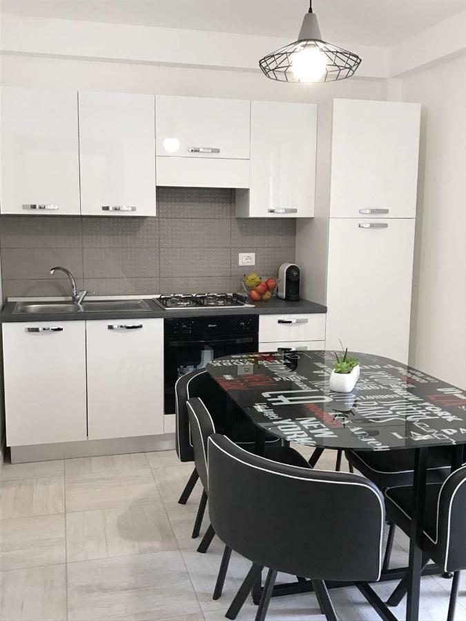 Appartement Flori à Reitani Extérieur photo